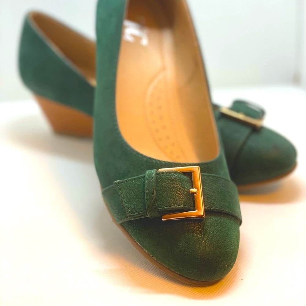 Green Wedge Pump From Journee Collection. Faux Suede Size 9